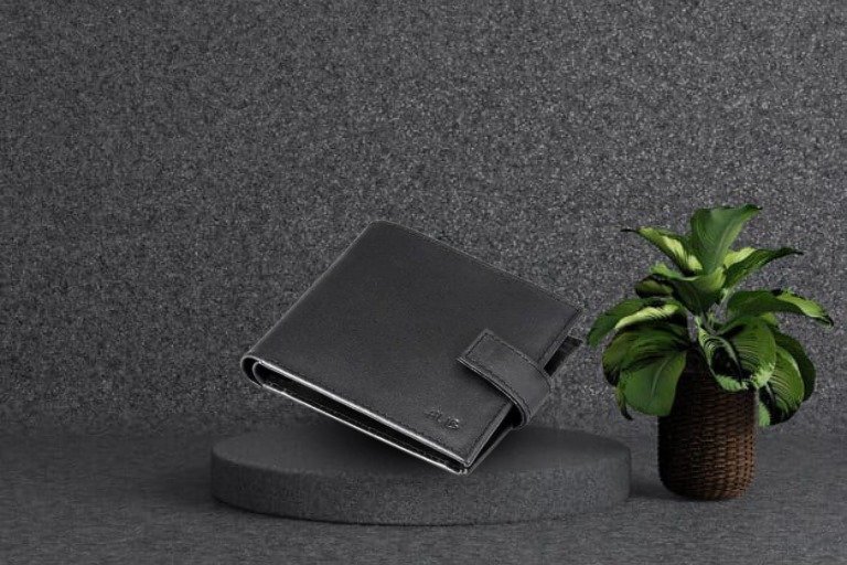 Handmade leather wallet with hand-stitched edges