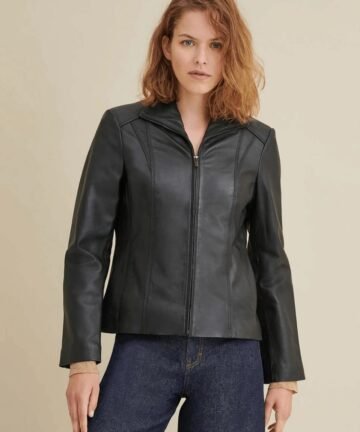 Stylish woman wearing a long overcoat.