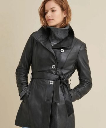 Stylish woman wearing a long coat.