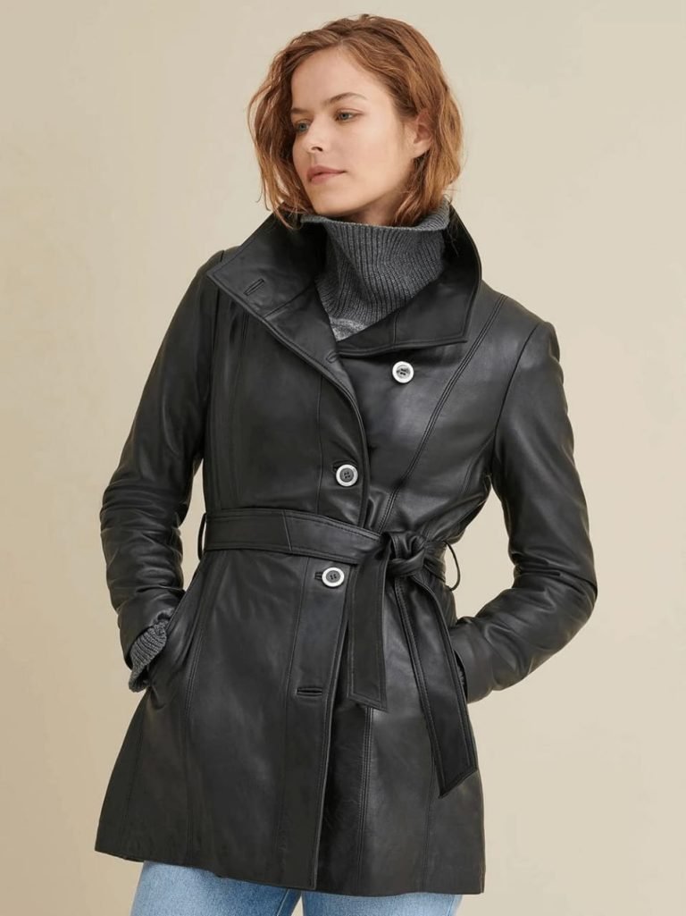 Stylish woman wearing a long coat.