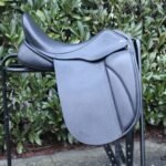 Premium Blue Dressage Saddle for Elegant Riding