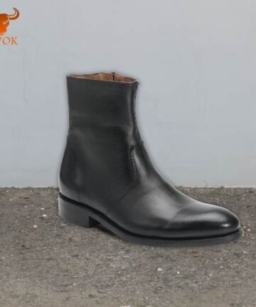 Leather paddock boots for equestrian riders