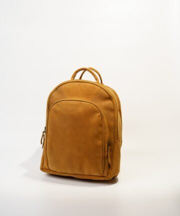 Best leather backpack with vintage design and premium leather